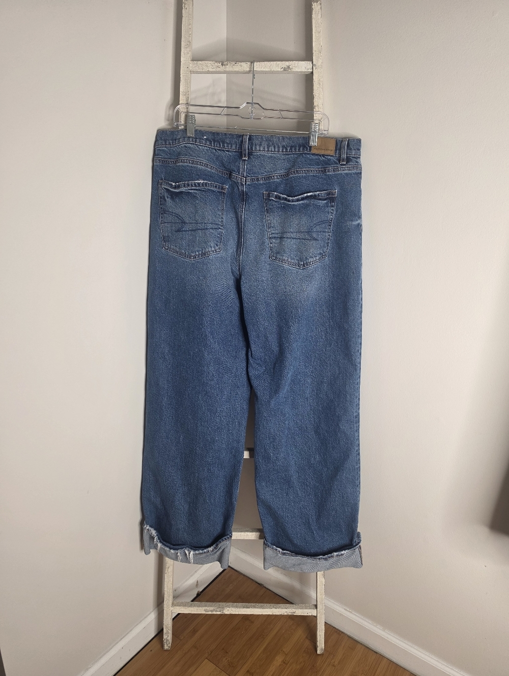 American Eagle Women's 18 Stovepipe Cuffed Hem Wide Leg Denim Jeans - Picture 3 of 6